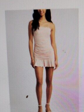 Brass PlumStrapless Pink Ruched Mini Dress. M